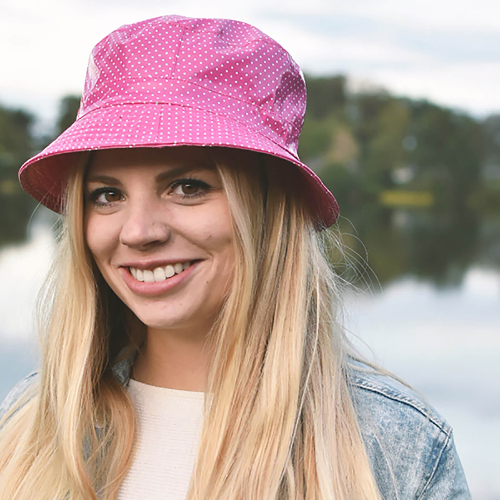 Fiebig Fischerhut gepunktet mit Beschichtung Fuchsia